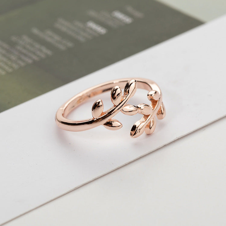 Elegant Leaf Ring - Gold Copper Statement Jewelry for Women
